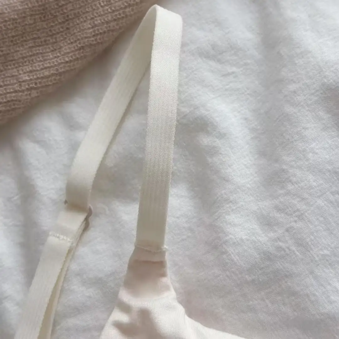 Japanese-Style Women's Underwear for Spring and Autumn, Small Chest Push-Up Anti-Sagging Color Bandeau Seamless Simple Sexy Beautiful Back Bra