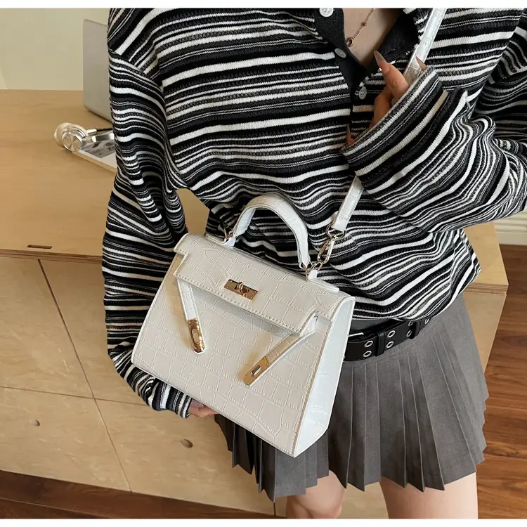 Stylish White Crossbody Bag Set for Women — feature 31