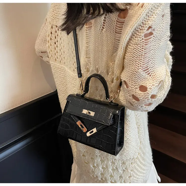 Stylish White Crossbody Bag Set for Women — feature 37