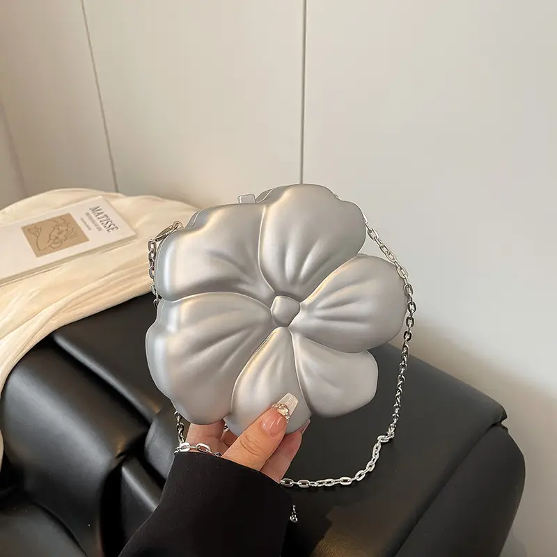 Matte Flower Shoulder Bag for Women - Image 4