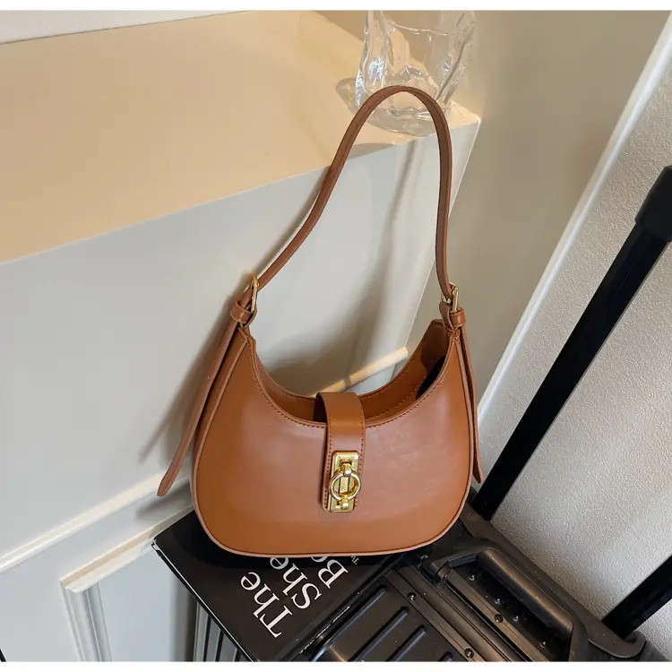 Women's Large Capacity Underarm Bag Brown Leather — feature 20