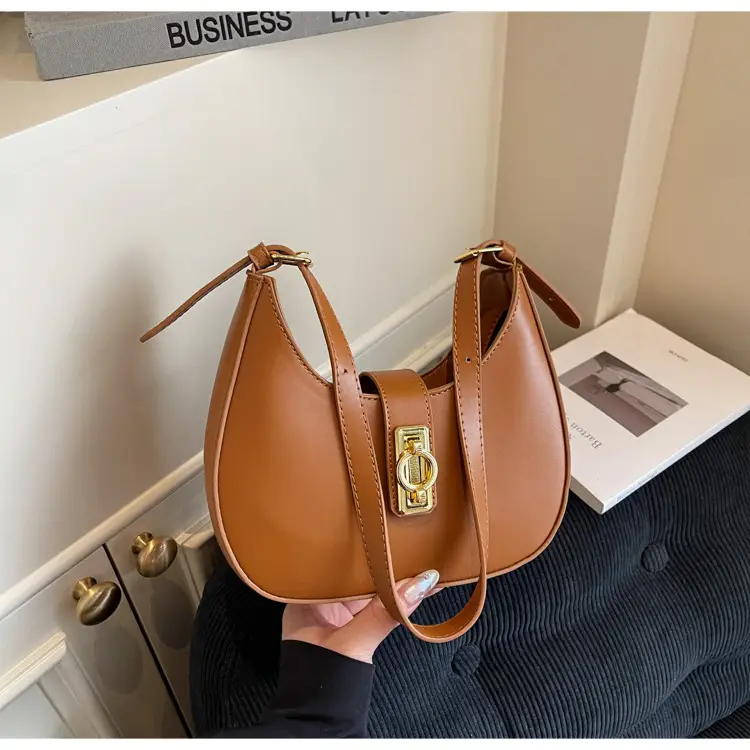 Women's Large Capacity Underarm Bag Brown Leather — feature 21