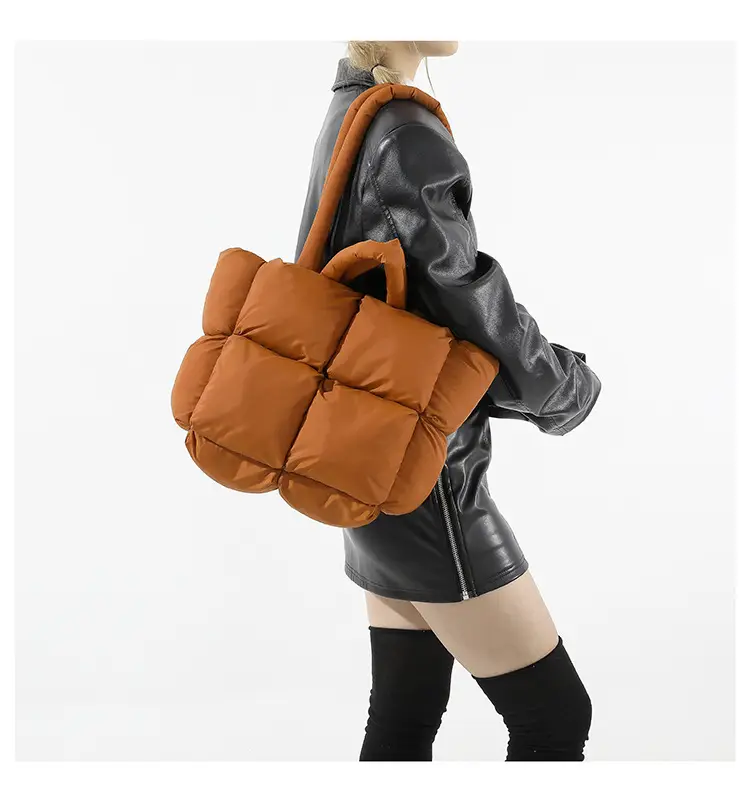 Beige Puffy Women's Large Tote Bag Luggage — feature 31