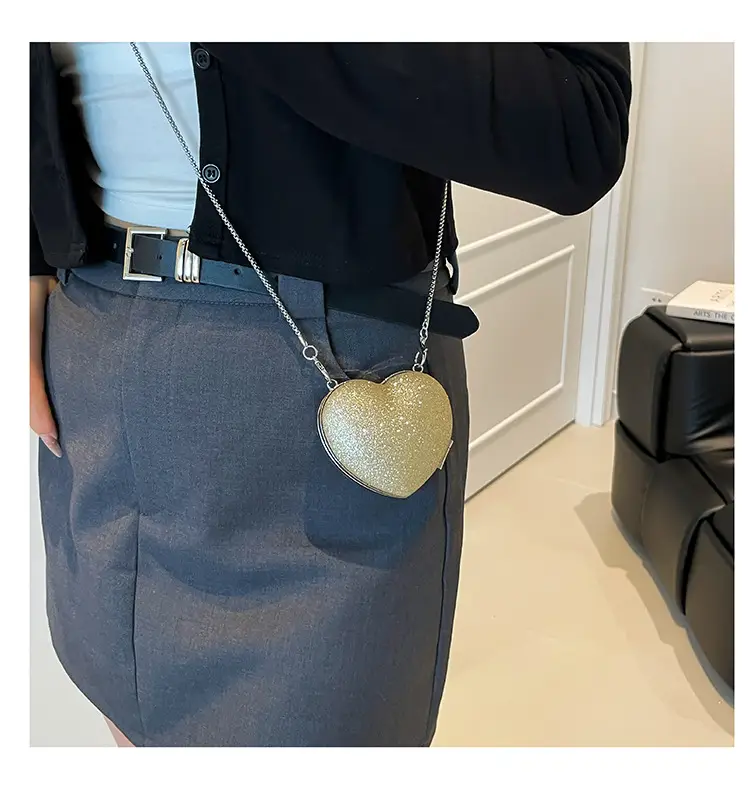 Heart Shaped Black Diamond Bag for Women — feature 17