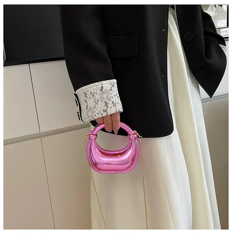 Laser Dumpling Bag Silver Chain Shoulder Crossbody — feature 12
