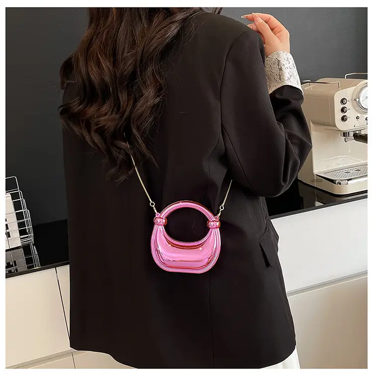 Laser Dumpling Bag Silver Chain Shoulder Crossbody — feature 14