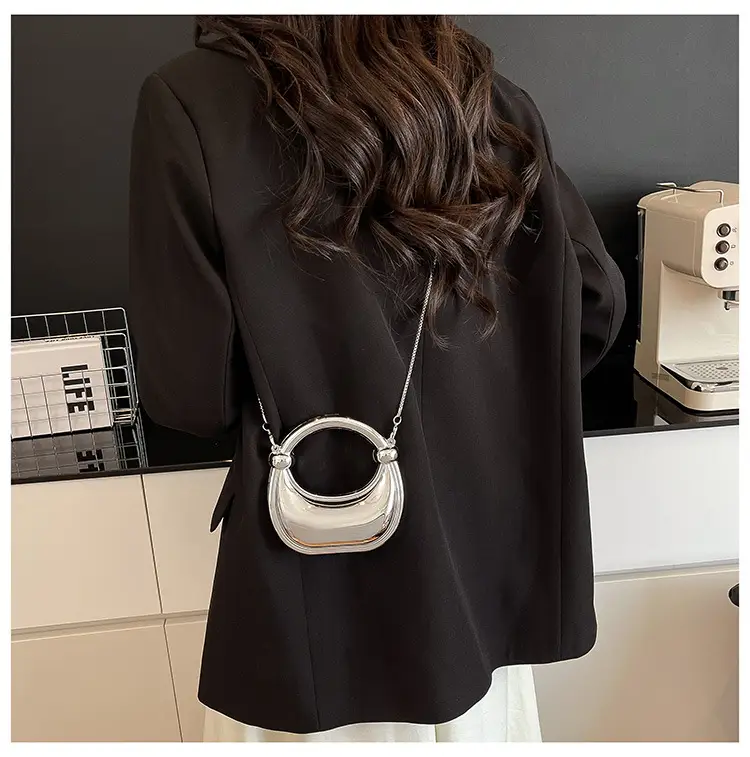 Laser Dumpling Bag Silver Chain Shoulder Crossbody — feature 17