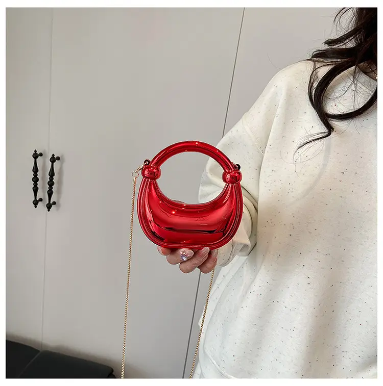 Laser Dumpling Bag Silver Chain Shoulder Crossbody — feature 21
