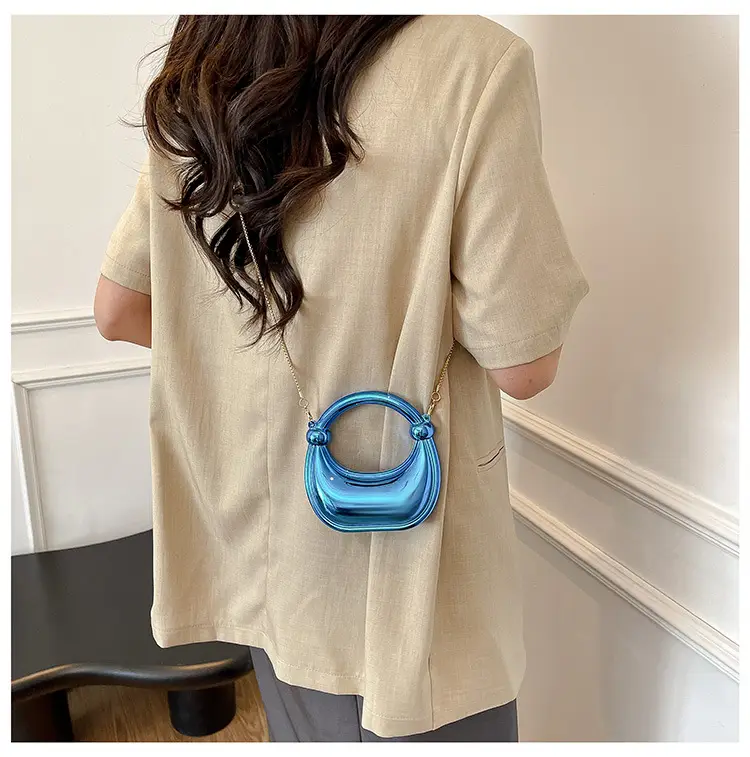 Laser Dumpling Bag Silver Chain Shoulder Crossbody — feature 25