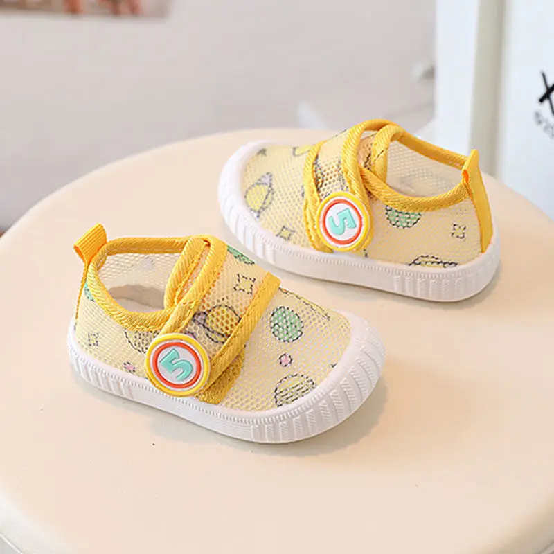 2022 Baby Mesh Anti-Slip Shoes Yellow Cartoon 0-1-2Y — feature 8
