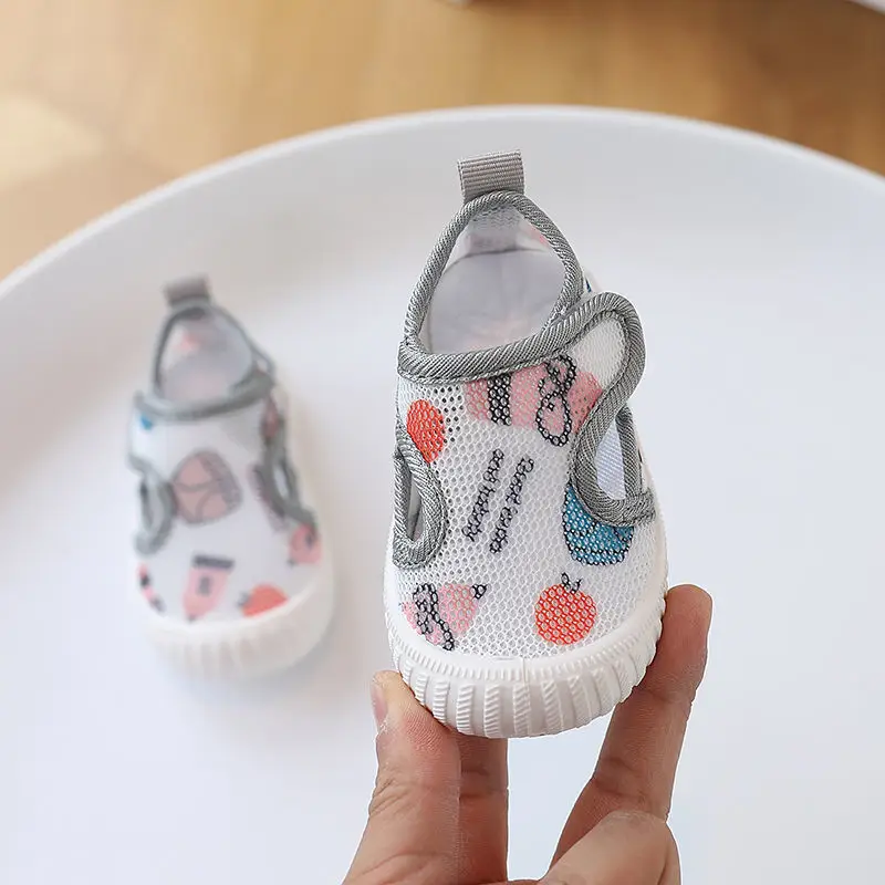 2022 Baby Mesh Anti-Slip Shoes Yellow Cartoon 0-1-2Y