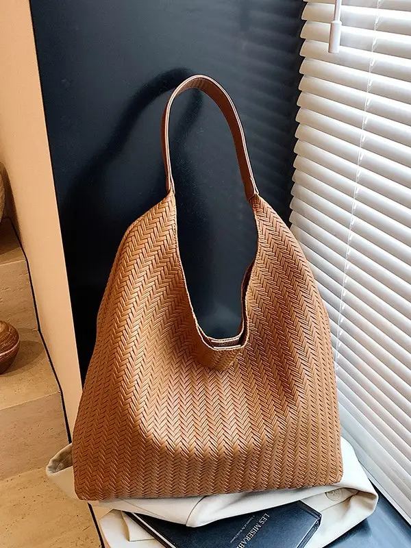 Korean Niche Tan Shoulder Bag Large Capacity - Image 3