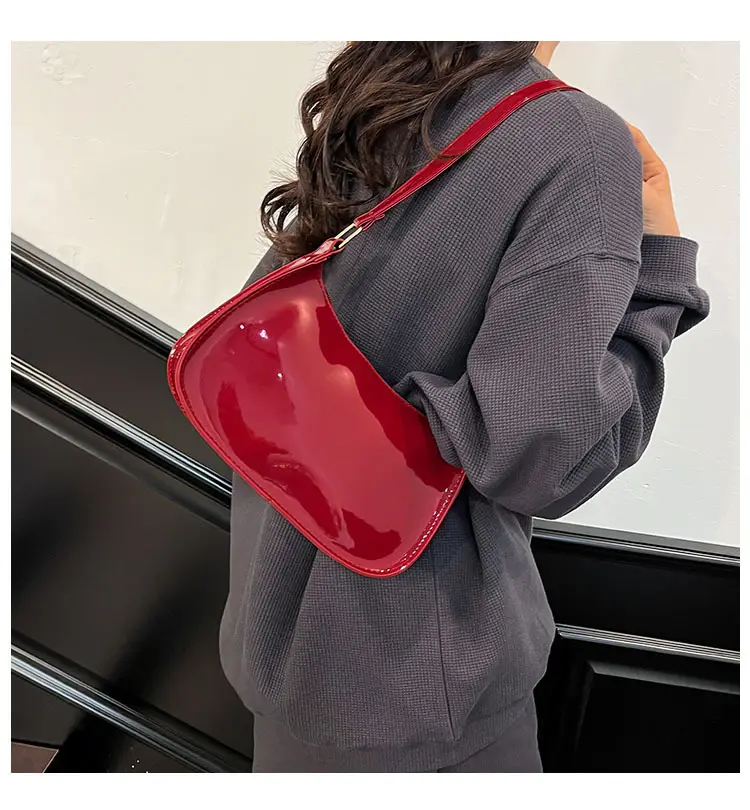 Retro Red Patent Leather Shoulder Bag 2025 — feature 1
