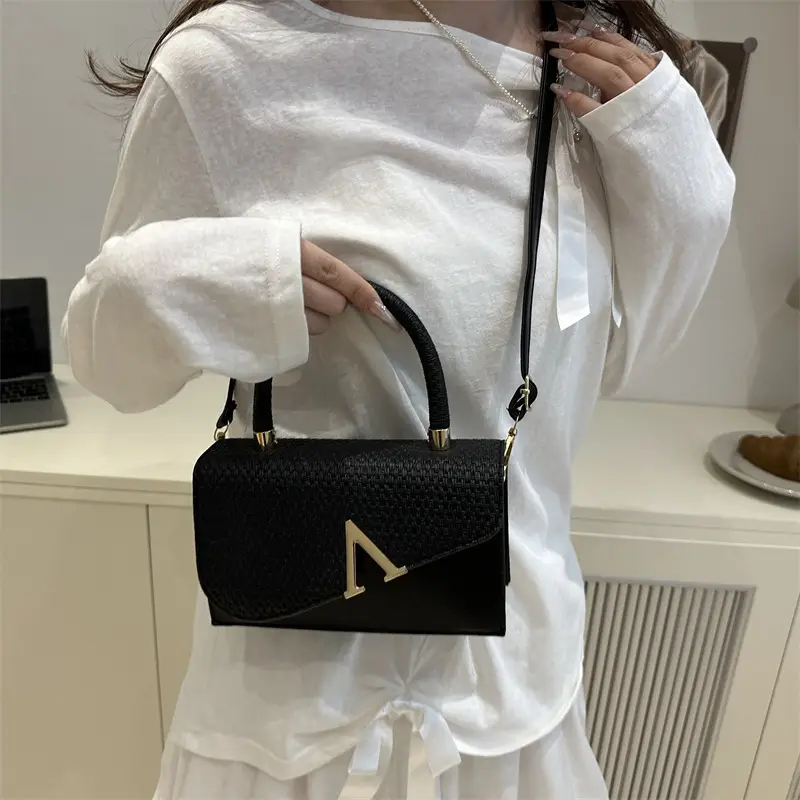 Minimalist Square Shoulder Bag for Women 2025 - Image 7