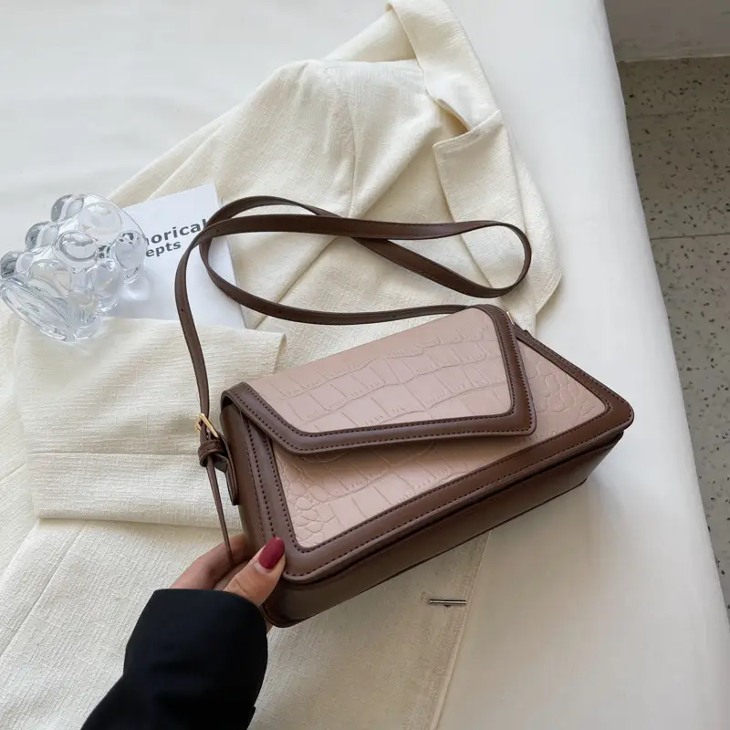 2025 New Summer Armpit Bag White Black Croc Texture