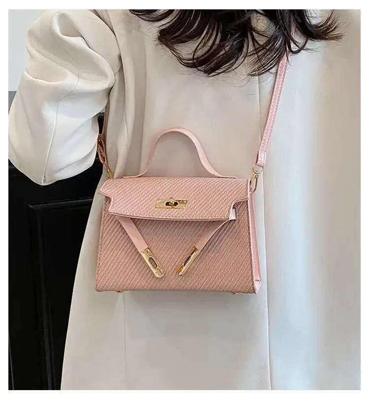 Niche High-End Textured Crossbody Bag White Gold — feature 2