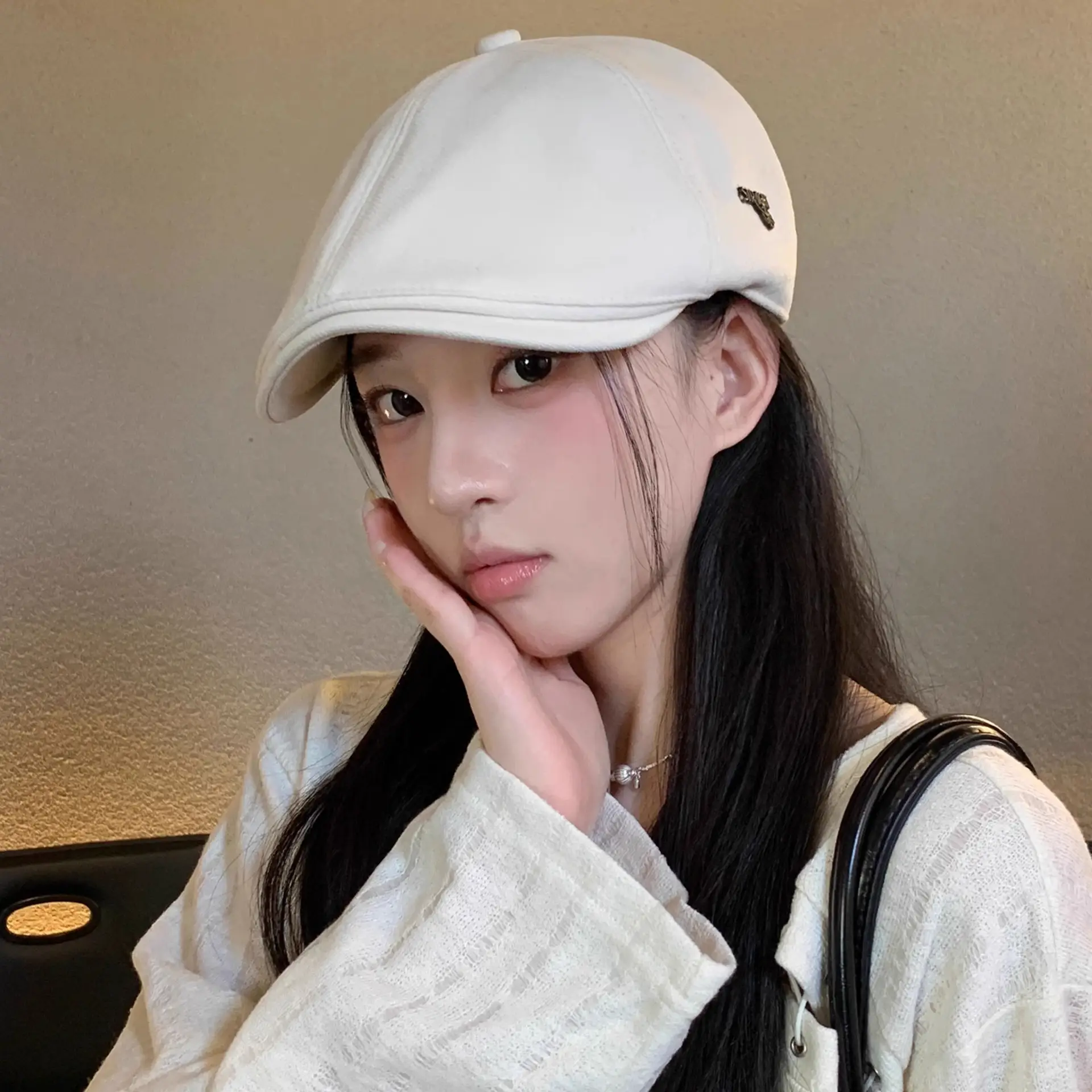Women White Cap Retro Distressed Spring Autumn Beret Small — feature 1