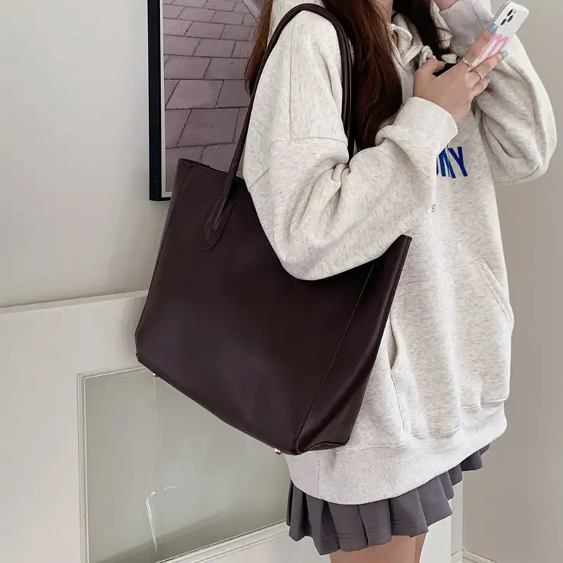 2026 Brown Textured Tote Bag for Women Large Capacity — feature 13