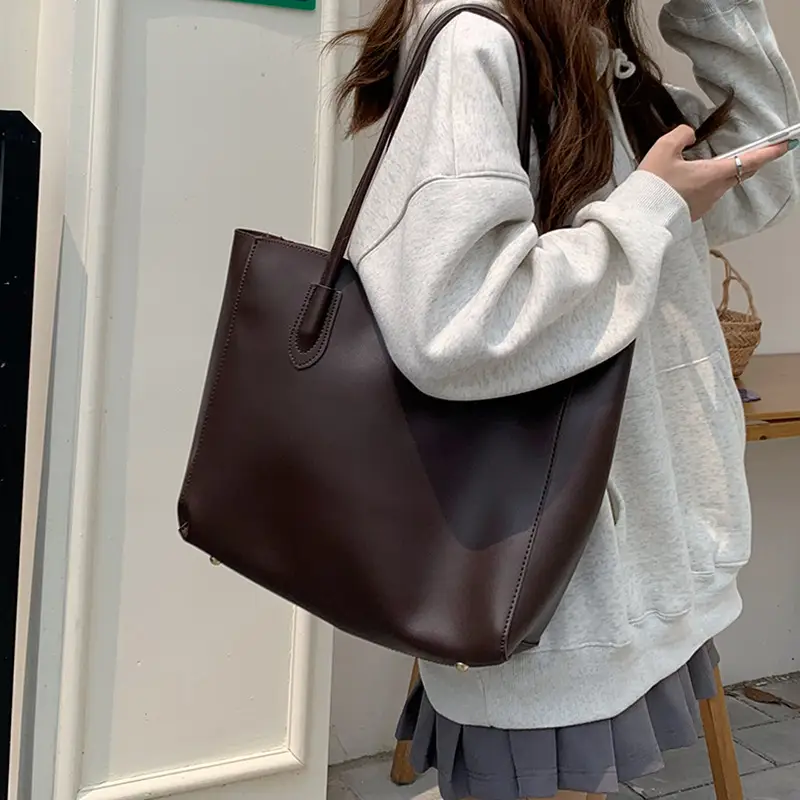 2026 Brown Textured Tote Bag for Women Large Capacity — feature 7