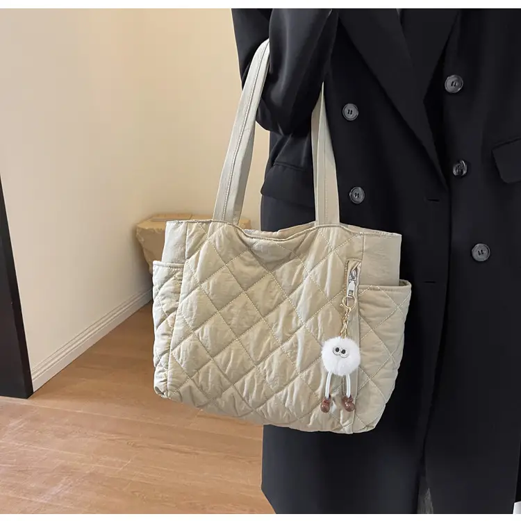 Women Quilted Shoulder Bag Olive Green 2023 New — feature 14