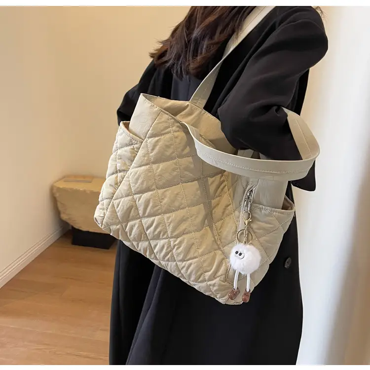 Women Quilted Shoulder Bag Olive Green 2023 New — feature 24