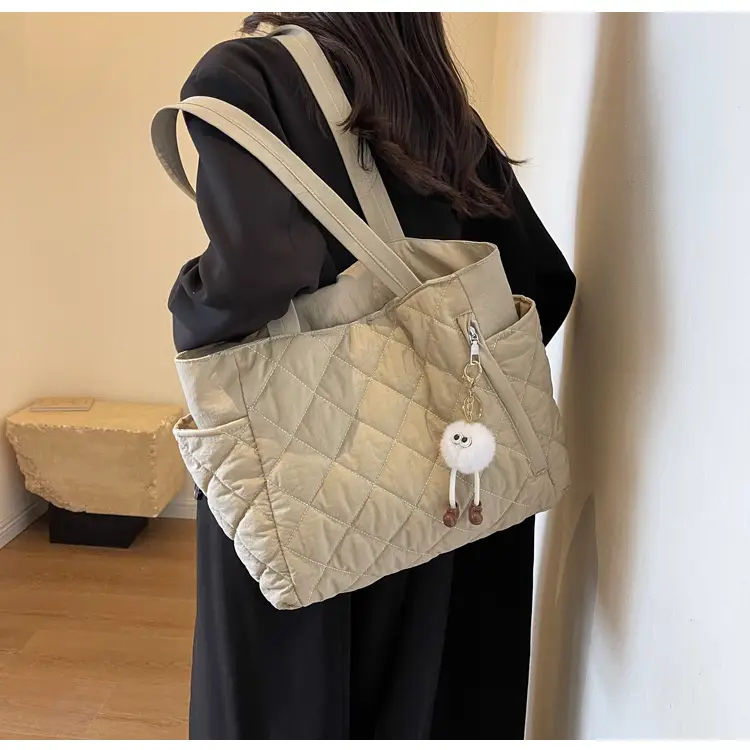Women Quilted Shoulder Bag Olive Green 2023 New — feature 31