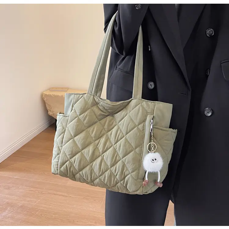 Women Quilted Shoulder Bag Olive Green 2023 New — feature 34