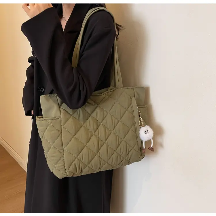 Women Quilted Shoulder Bag Olive Green 2023 New — feature 45