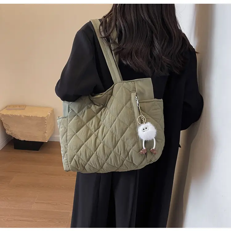 Women Quilted Shoulder Bag Olive Green 2023 New — feature 50