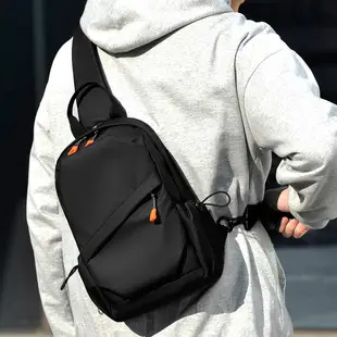 Black Crossbody Tablet Bag for Work & Commute — feature 2