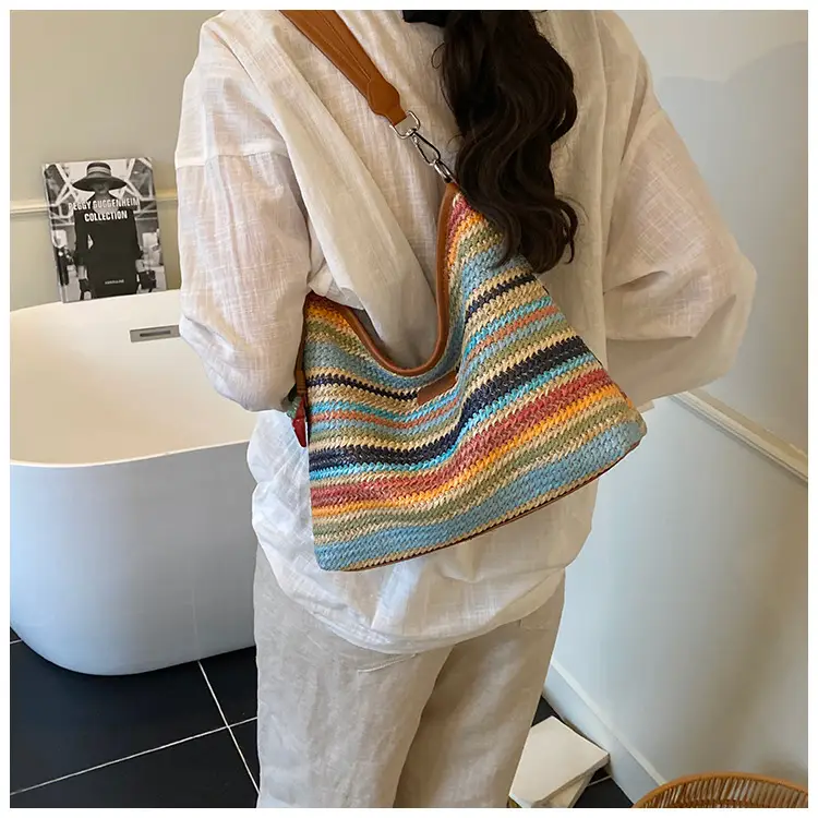 Color-Blocking Woven Shoulder Bag for Women 2025 — feature 11