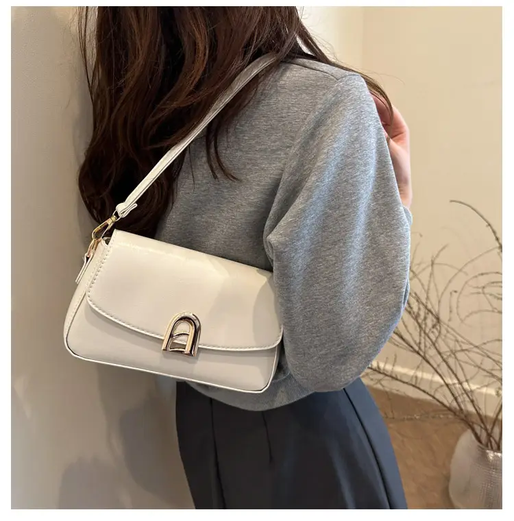 White Crossbody Bag with Gold Plated Clasp — feature 2