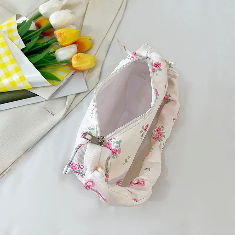 Black Floral Shoulder Bag for Women High-Looking Design - Image 8