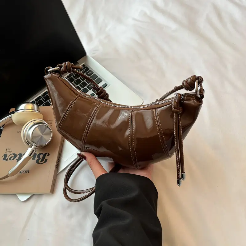 Retro Brown Croc Patch Bag 2025 New Style — feature 21