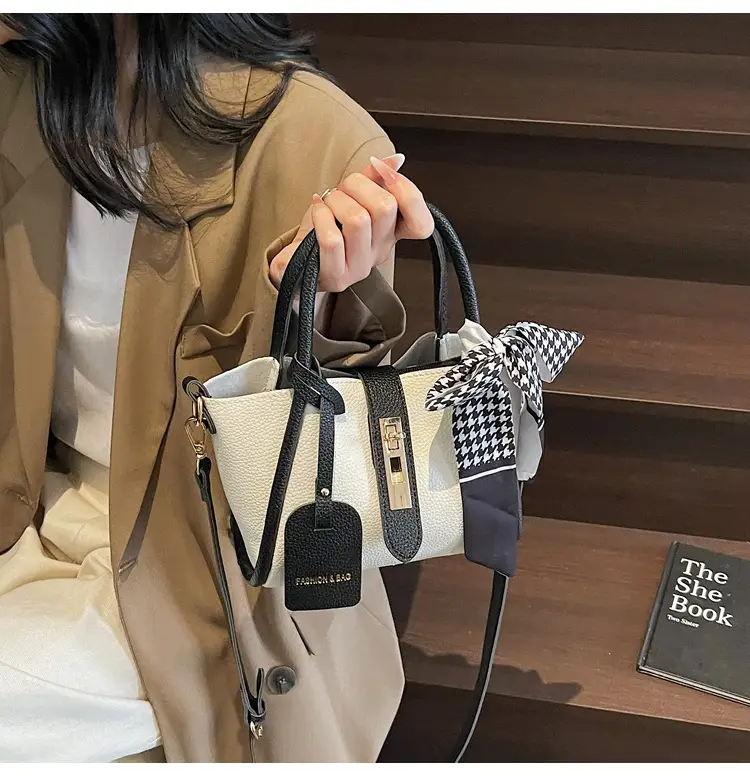 Women Cross-Border Handbag White Beige Houndstooth Tassel — feature 26