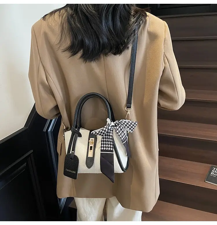 Women Cross-Border Handbag White Beige Houndstooth Tassel — feature 27