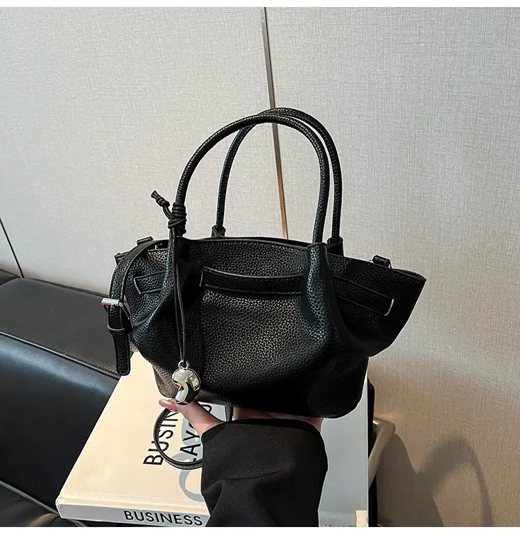 Red Crossbody Bag for Women 2025 Summer Large Capacity — feature 10
