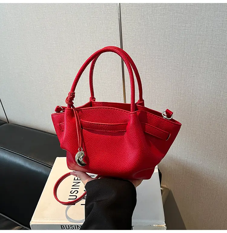 Red Crossbody Bag for Women 2025 Summer Large Capacity — feature 12