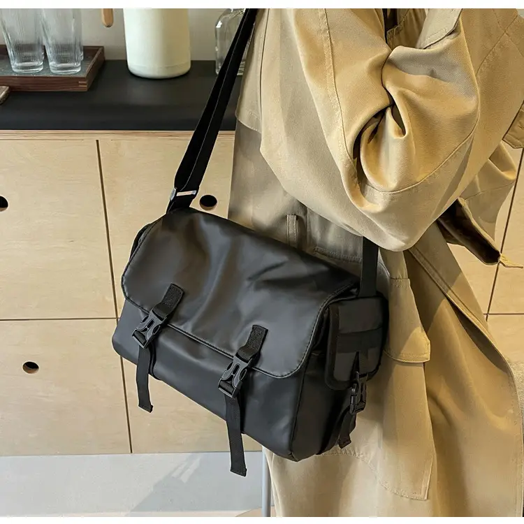 2025 Large Capacity Casual Shoulder Bag Black Japanese Trendy — feature 14