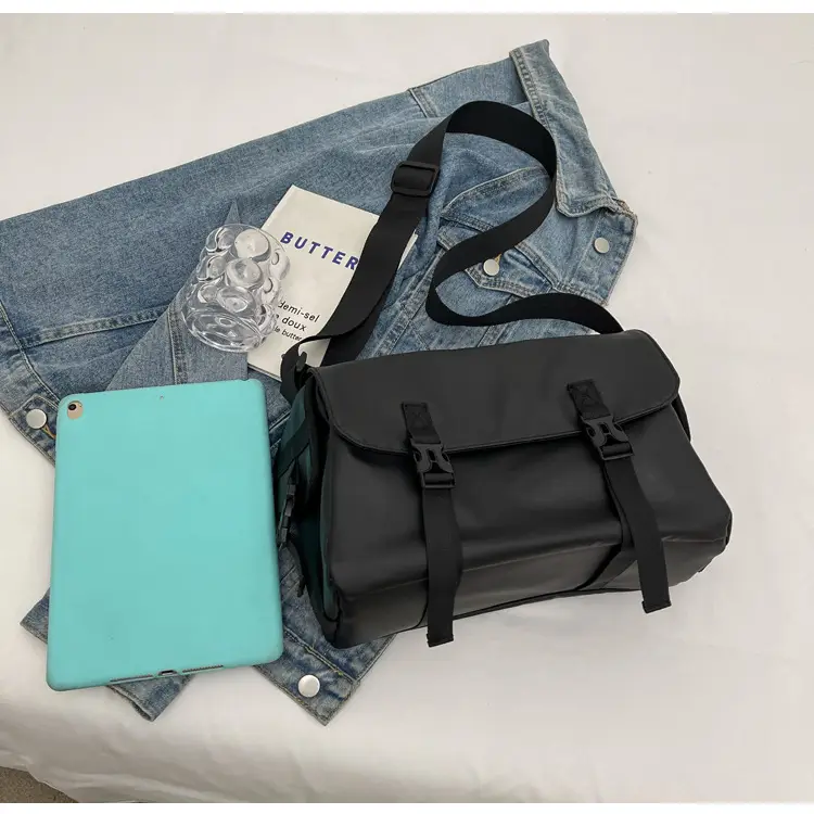2025 Large Capacity Casual Shoulder Bag Black Japanese Trendy — feature 21