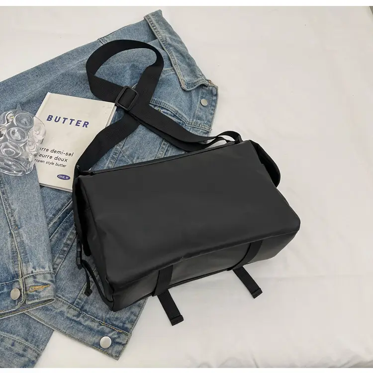2025 Large Capacity Casual Shoulder Bag Black Japanese Trendy — feature 26