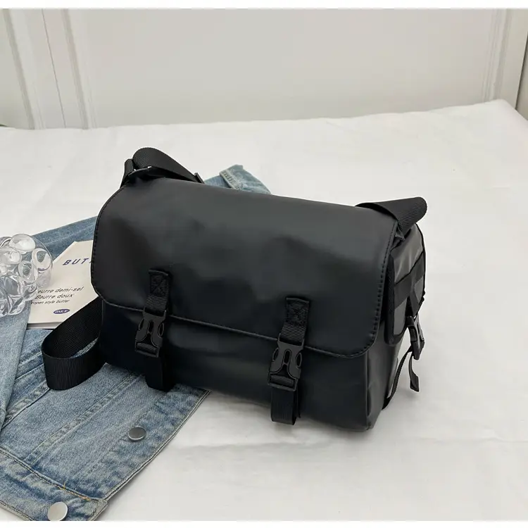2025 Large Capacity Casual Shoulder Bag Black Japanese Trendy — feature 28