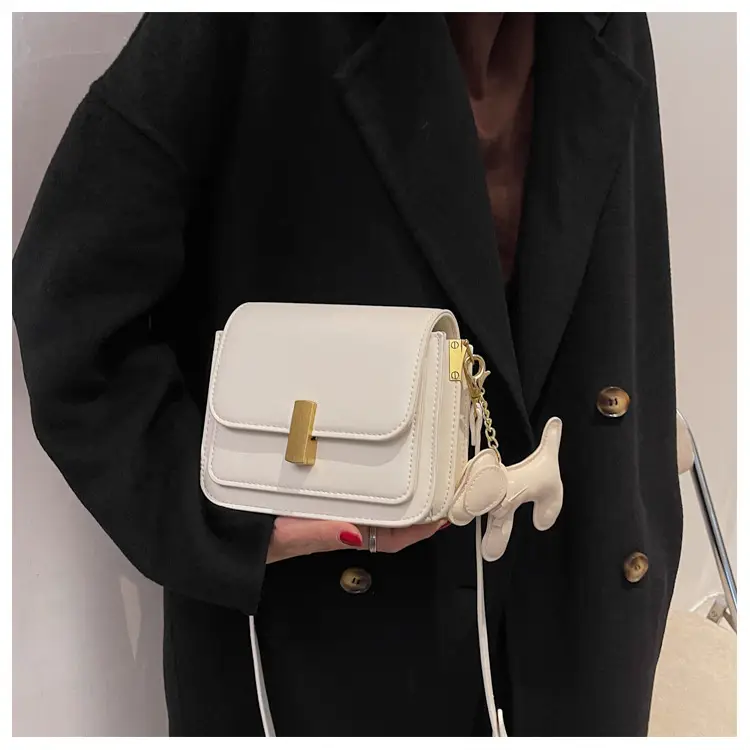 Women's Crossbody Bag 2025 Black Leather Square Design — feature 20