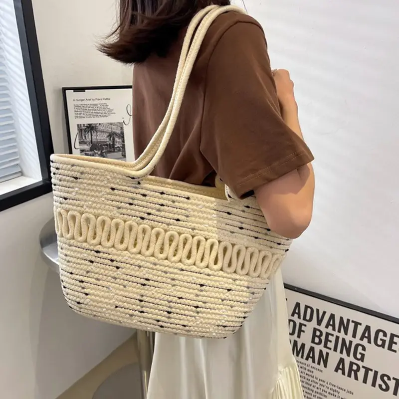 New Large Capacity French Straw Bag for Women - Image 9