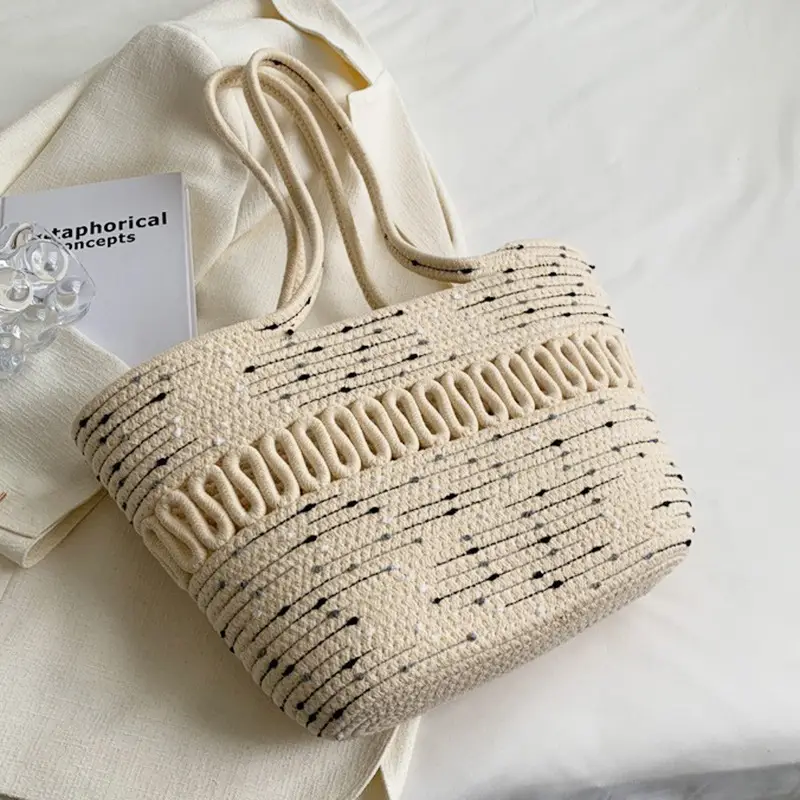 New Large Capacity French Straw Bag for Women - Image 4