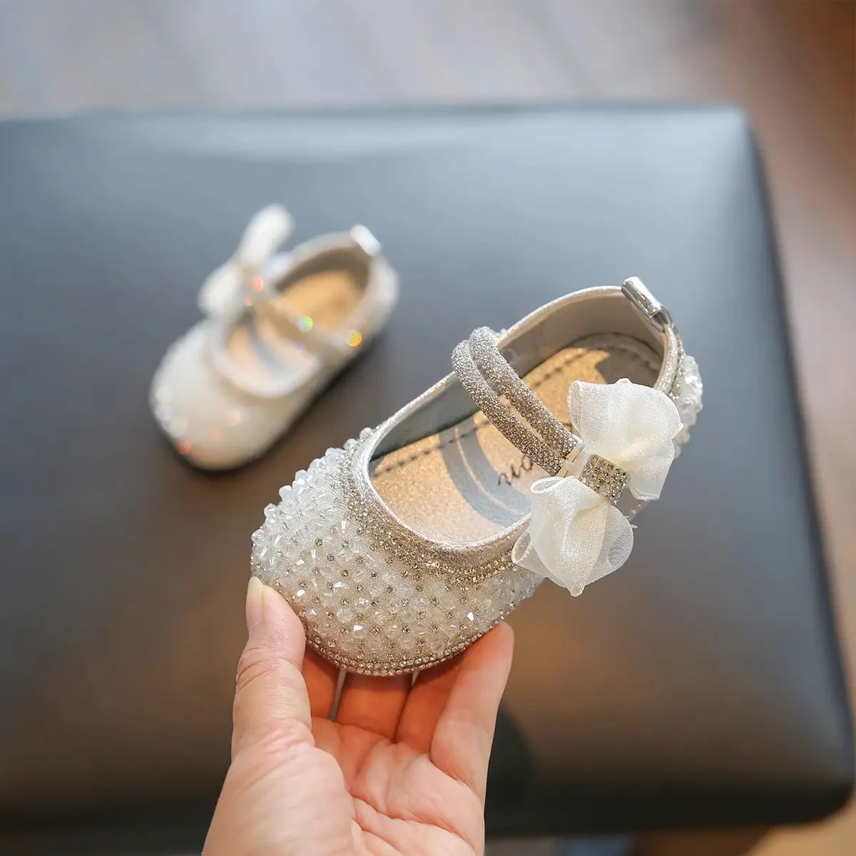 Baby Girl Crystal Pearl Flat Shoes New Year