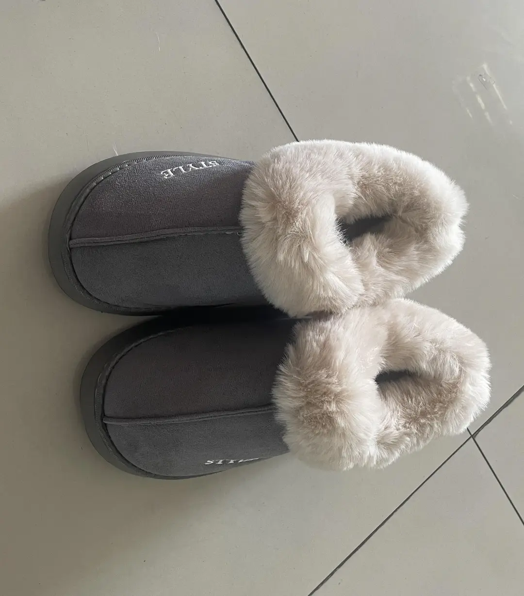 New All-Inclusive Heel Cotton Shoes for Women in Winter Indoor Home Use Thick-Soled Non-Slip Warm Cotton Slippers for Men in Winter — feature 6