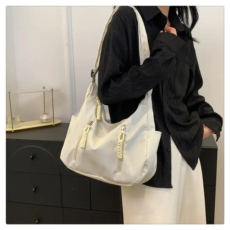 Black Large Capacity Crossbody Bag for Women — feature 23