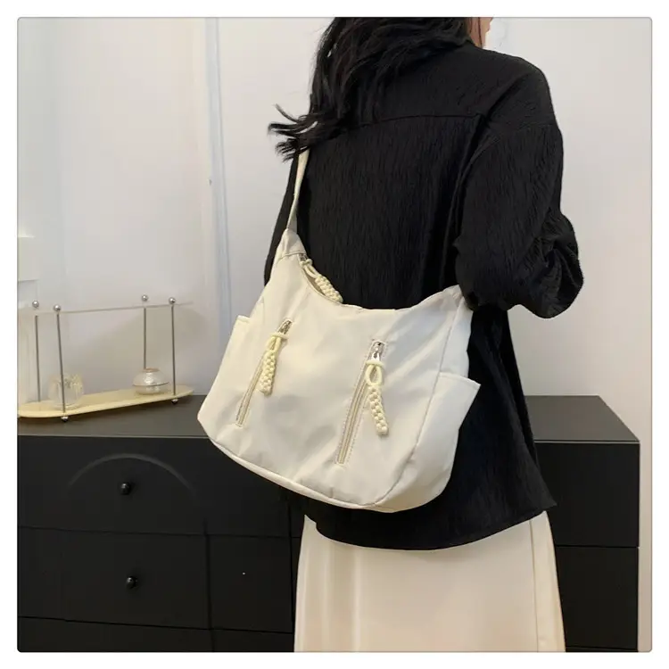 Black Large Capacity Crossbody Bag for Women — feature 24