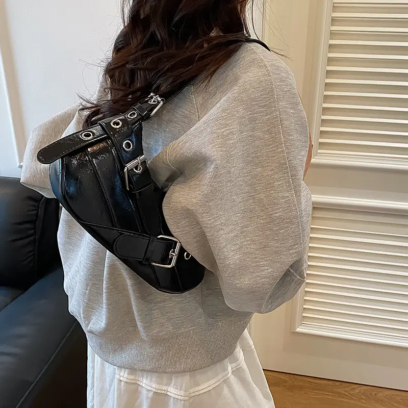 White Leather Shoulder Bag for Women Travel High-End Luxury - Image 7